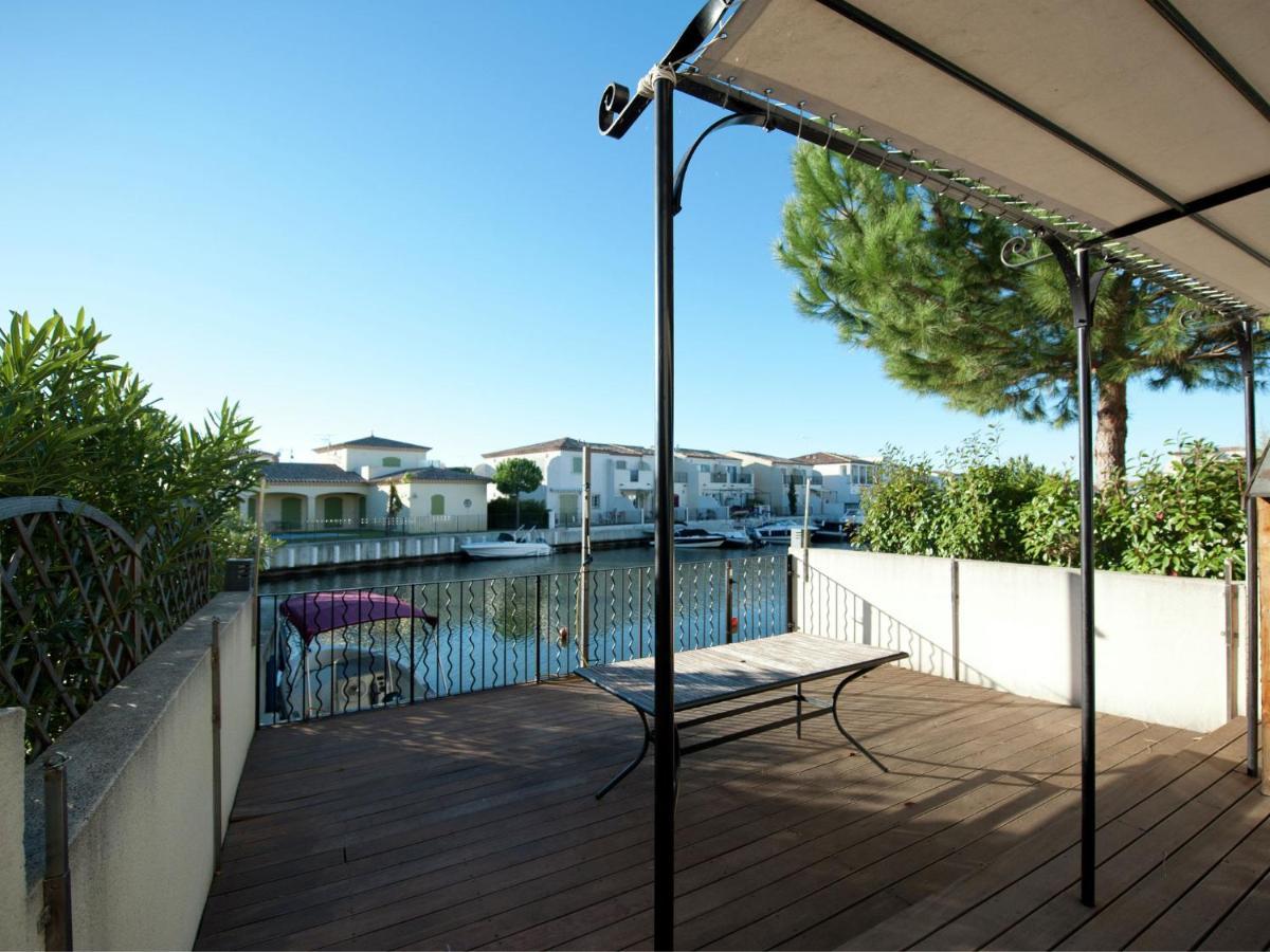 Modern Villa Near The Sea With Balcony Aigues-Mortes Extérieur photo